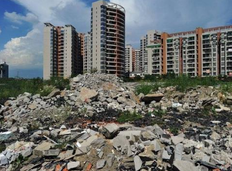 加大破碎机在建筑垃圾领域的应用力度，合理利用资源