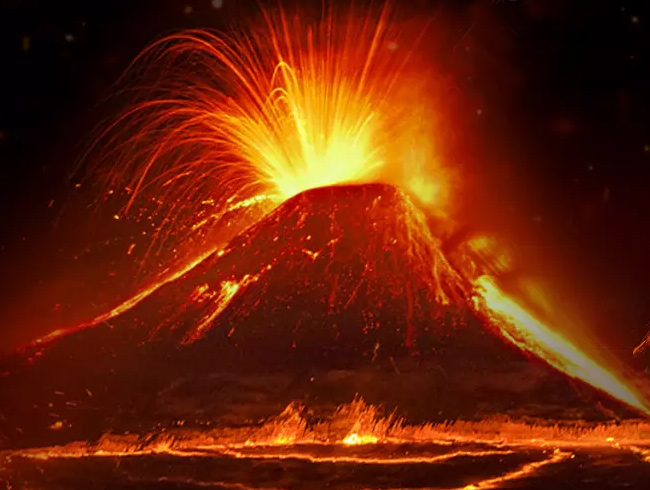 火山岩浆与撕碎机的碰撞